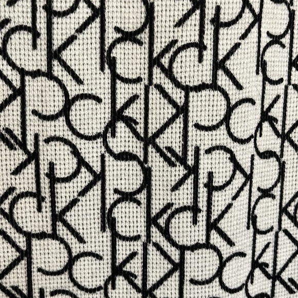 NWT Calvin Klein Reversible Scarf Black and White - Picture 8 of 12